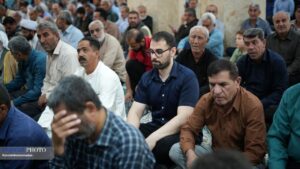 رامهرمز پای نماز جمعه ایستاد